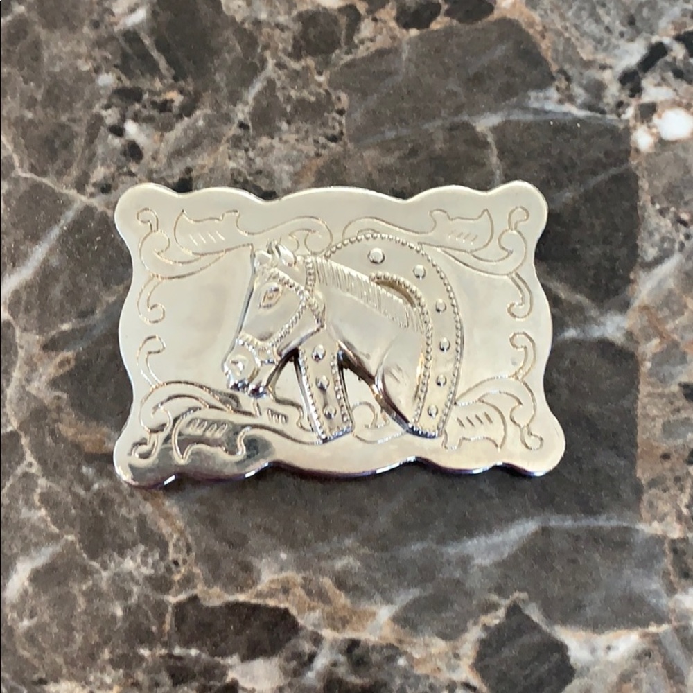 Belt buckle 2 inches by 3 inches